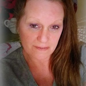 Meet your Posher, Carol